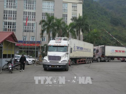 Cửa khẩu Tân Thanh đã thông thoáng sau gần 10 ngày ùn tắc xe chở hàng nông sản ảnh 1