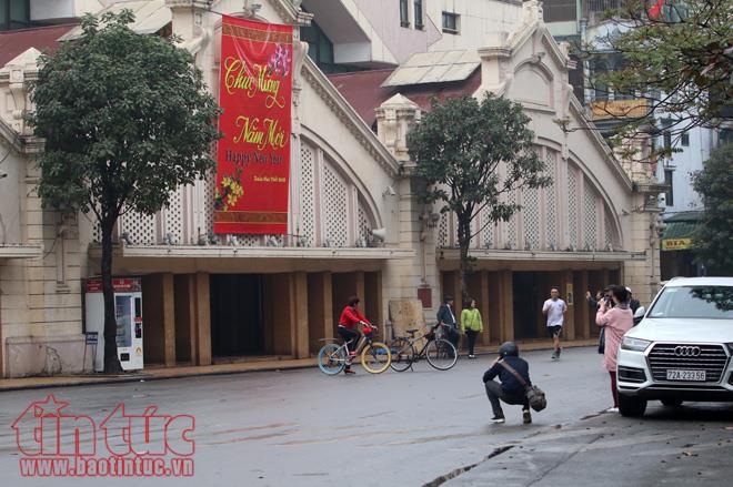 Khoảng khắc yên bình của Hà Nội ngày đầu năm mới ảnh 3