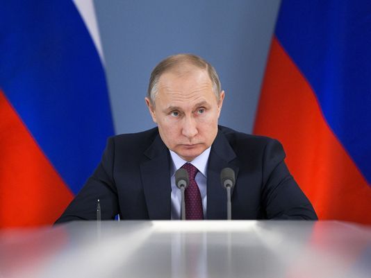 Tổng thống Putin nói gì trước vụ Mỹ truy tố 13 công dân Nga can thiệp bầu cử? ảnh 1