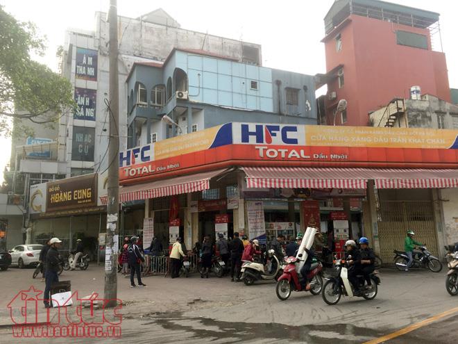 Hiểm họa cháy nổ từ những cây xăng giữa khu dân cư ảnh 3