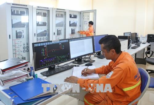 Ngành điện 'hứa' đảm bảo cung cấp điện mùa nắng nóng ảnh 1