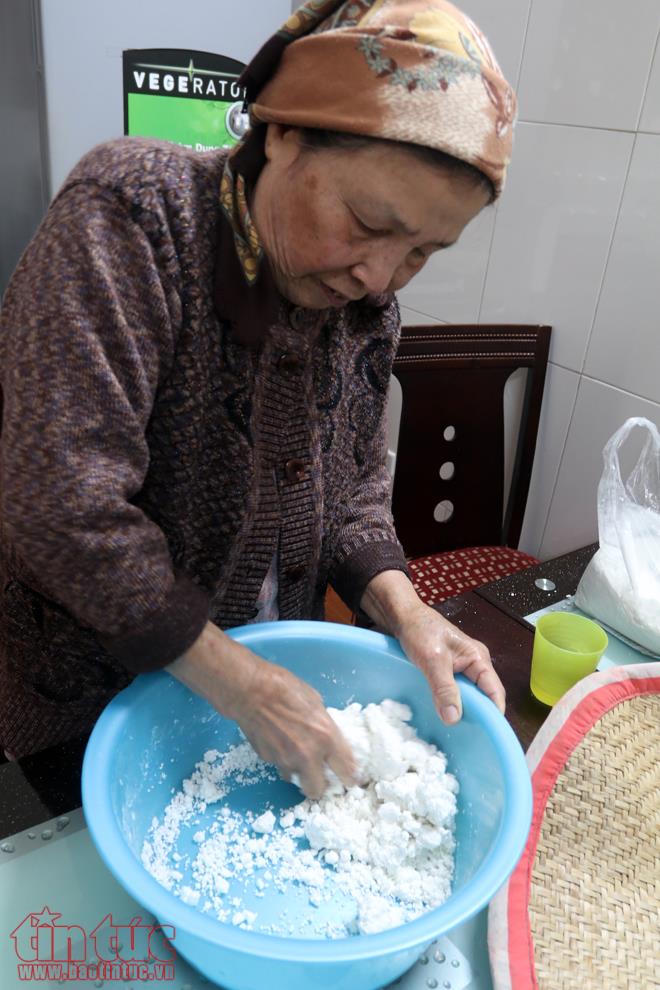 Cách làm bánh trôi, bánh chay nhân đậu xanh đúng chuẩn ảnh 3