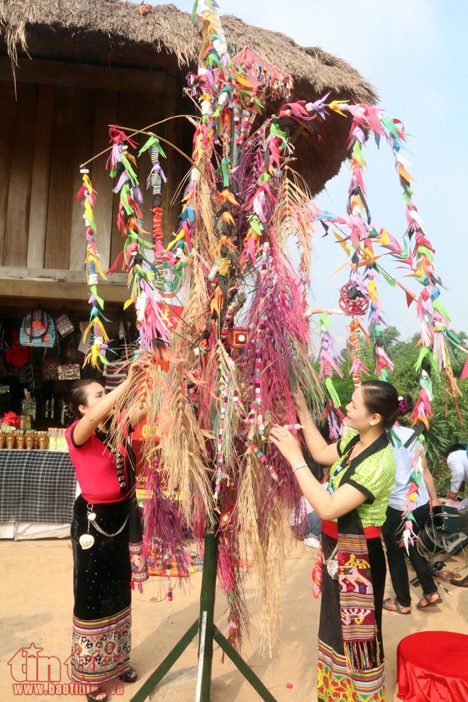 Lễ Xăng Khan độc đáo của đồng bào Thái ảnh 2