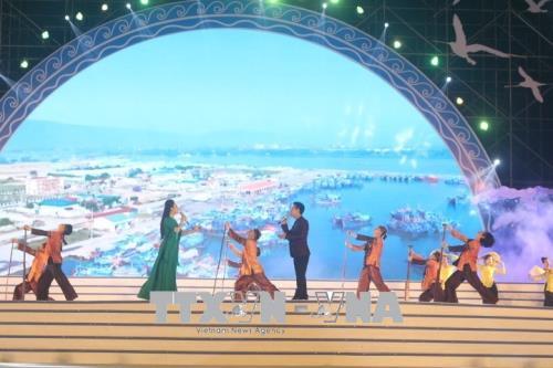 Khai mạc Lễ hội du lịch biển Sầm Sơn 2018 ảnh 1