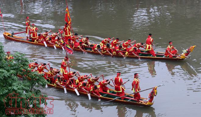 Làng hoa Tây Tựu bỗng chốc rộn rã trong lễ hội bơi Đăm truyền thống ảnh 12