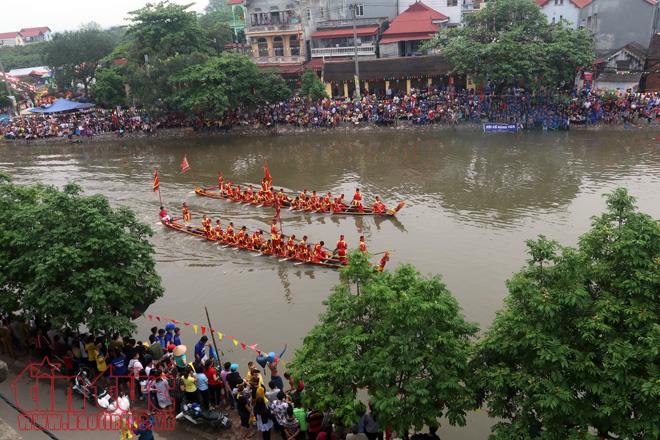 Làng hoa Tây Tựu bỗng chốc rộn rã trong lễ hội bơi Đăm truyền thống ảnh 15