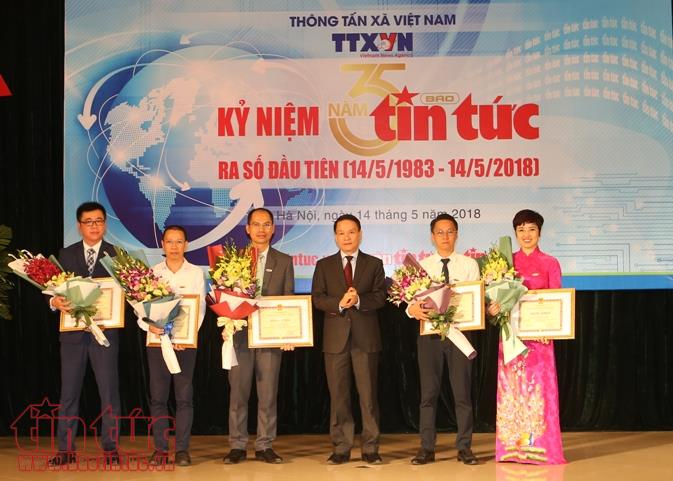 Trang trọng Lễ kỷ niệm 35 năm Ngày báo Tin tức ra số đầu tiên ảnh 5