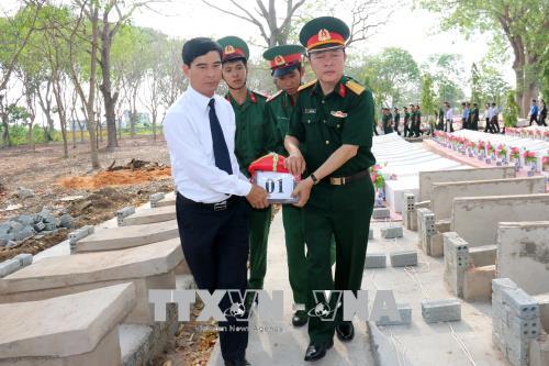 Bình Thuận quy tập và an táng hài cốt liệt sỹ ảnh 2