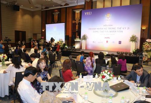 Nữ doanh nhân đã hội nhập tự tin, vững vàng ảnh 2