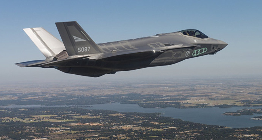 Lựa chọn khó khăn cho F-35: Tàng hình hay giữ liên lạc? ảnh 1