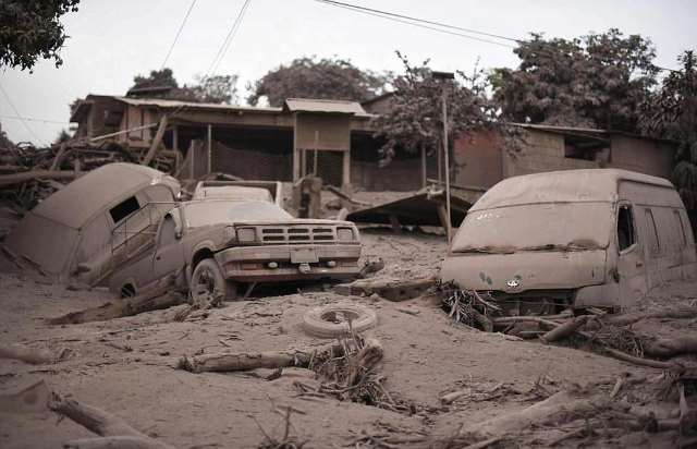 Hiện trường khủng khiếp vụ núi lửa phun trào ở Guatemala ảnh 5