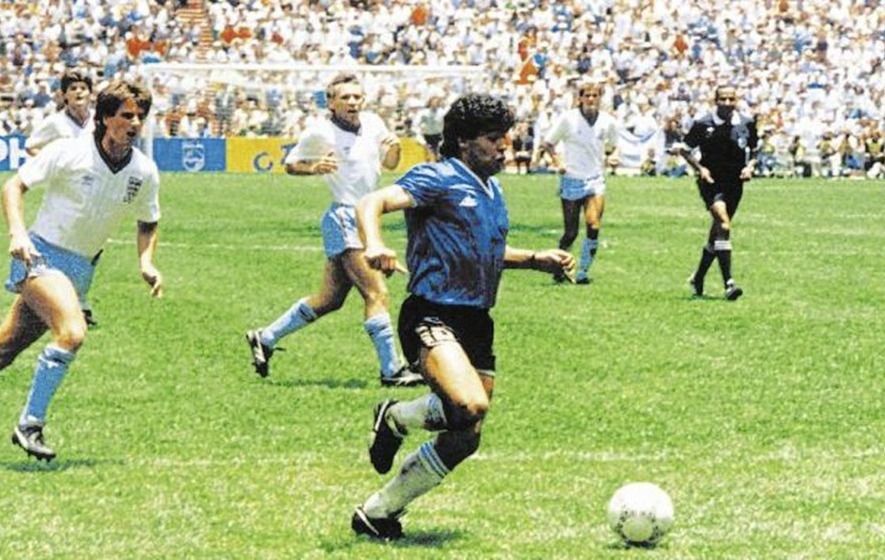 10 bàn thắng đẹp nhất trong lịch sử World Cup ảnh 1