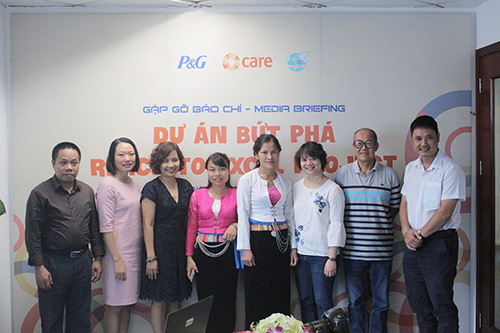 Mở rộng tiếp cận dịch vụ tài chính cho phụ nữ dân tộc thiểu số ảnh 1