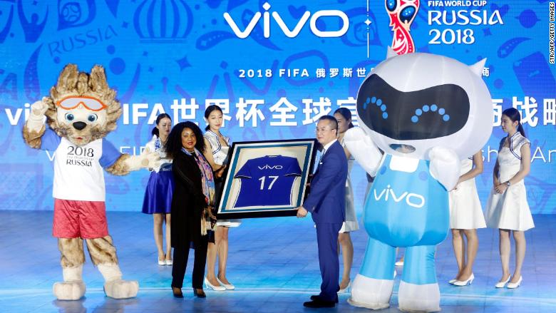 Quảng cáo Trung Quốc tràn ngập World Cup 2018 ảnh 1