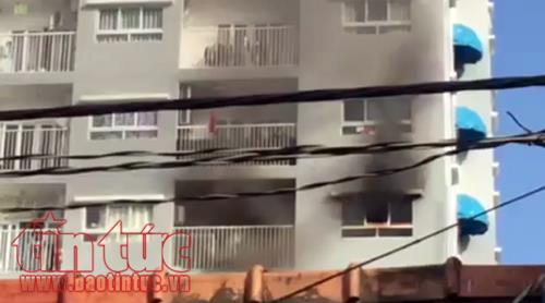 Cháy căn hộ chung cư Ihome ở quận Gò Vấp, cư dân tháo chạy ảnh 1
