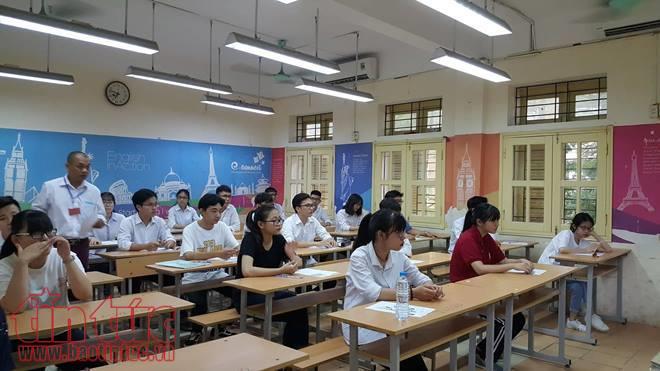 Hôm nay, trên 925.000 thí sinh bắt đầu kỳ thi THPT Quốc gia ảnh 9