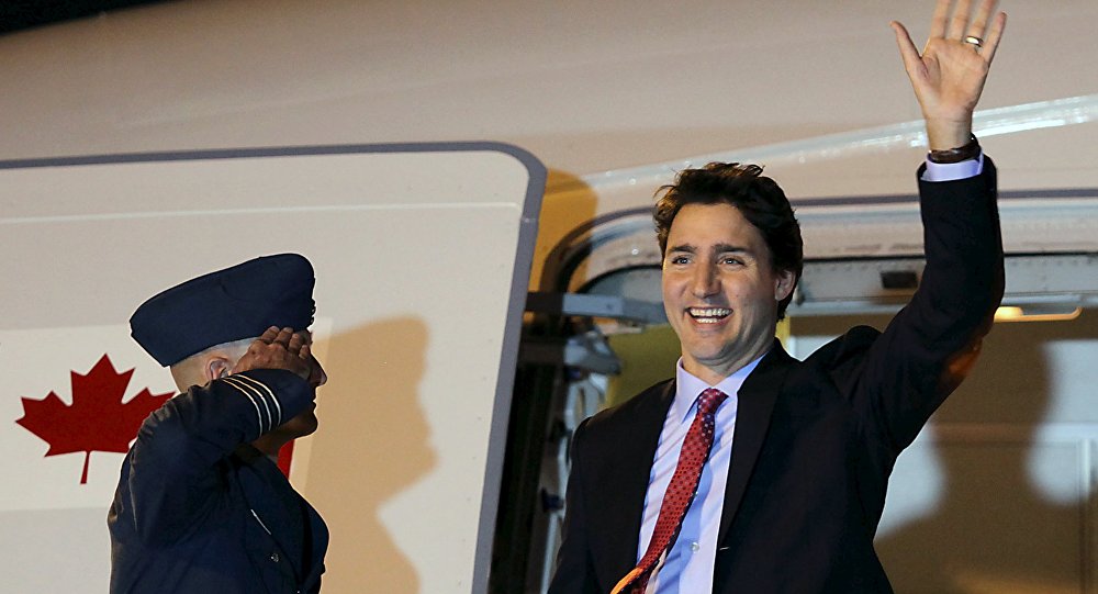 Nghỉ làm nhiều, Thủ tướng Canada bị đảng đối lập chỉ trích ảnh 1