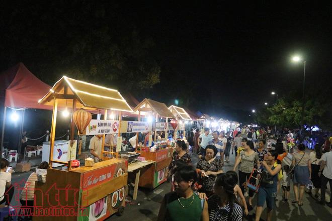 Phố đi bộ Trịnh Công Sơn náo nhiệt hơn nhờ các chương trình nghệ thuật ảnh 3