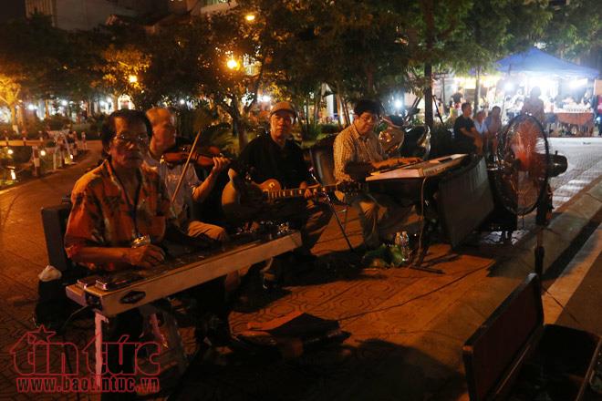Phố đi bộ Trịnh Công Sơn náo nhiệt hơn nhờ các chương trình nghệ thuật ảnh 14