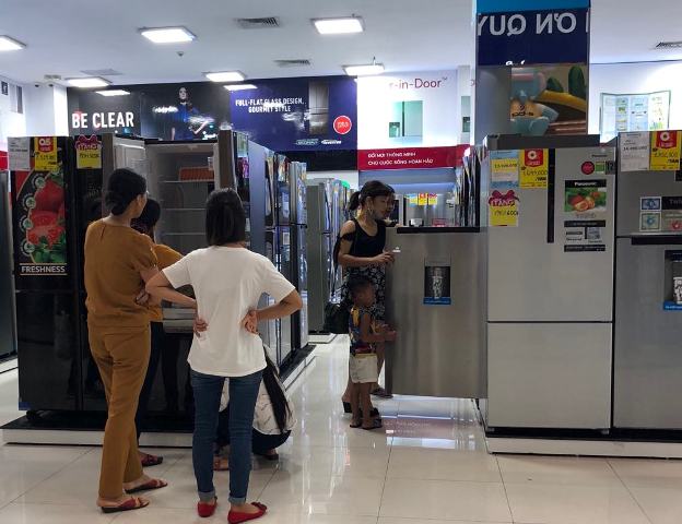 Quạt, điều hòa, tủ lạnh... tiêu thụ tăng đột biến trong những ngày nắng nóng ảnh 2
