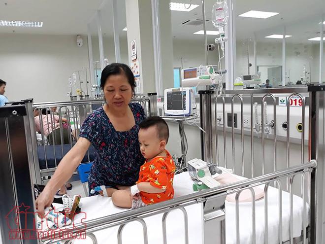 Nhiều trẻ sốt, viêm phổi đột ngột vì nắng nóng ảnh 4