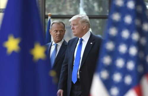 Lãnh đạo EC cảnh báo Tổng thống Trump đánh mất nhiều đồng minh ảnh 1
