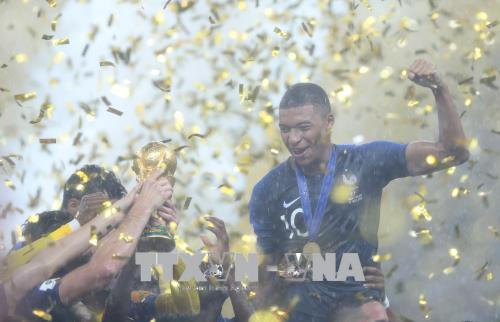 World Cup 2018: Gà trống vô địch sau 20 năm chờ đợi ảnh 1