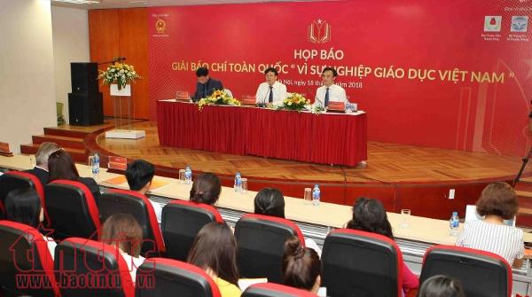 Phát động Giải Báo chí toàn quốc Vì sự nghiệp giáo dục Việt Nam năm 2018 ảnh 1