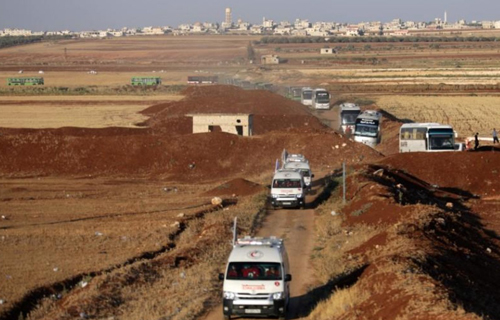 Sơ tán khẩn toàn bộ hai ngôi làng trung thành với Tổng thống Syria ảnh 1