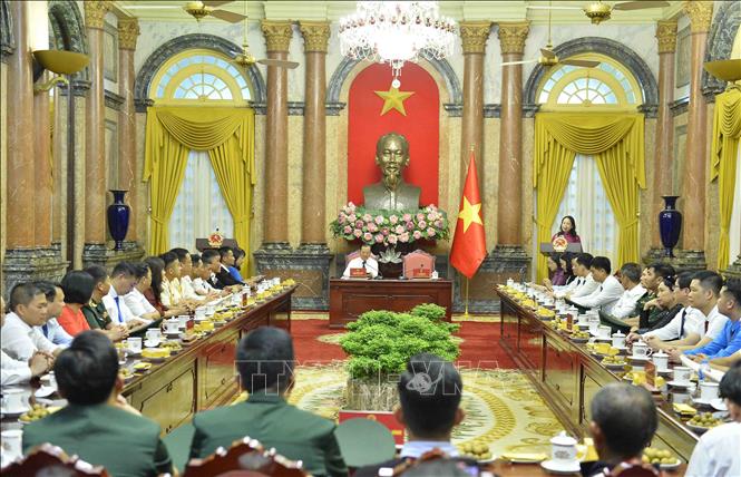 Chú thích ảnh