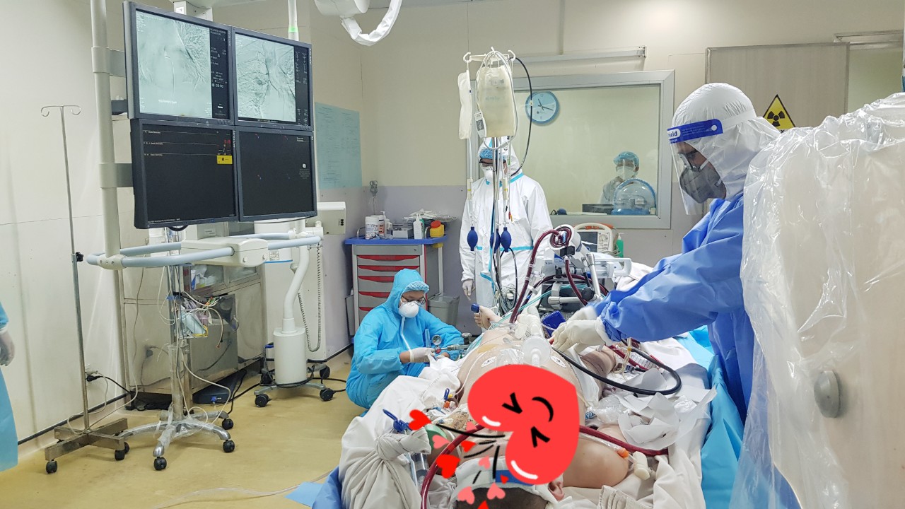 Lần đầu tiên can thiệp nút mạch thành công điều trị ho ra máu ở bệnh nhân COVID-19 hiếm gặp 