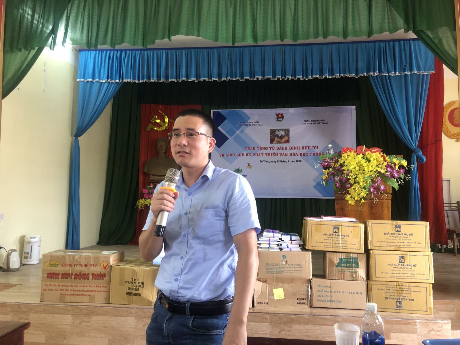 Chú thích ảnh