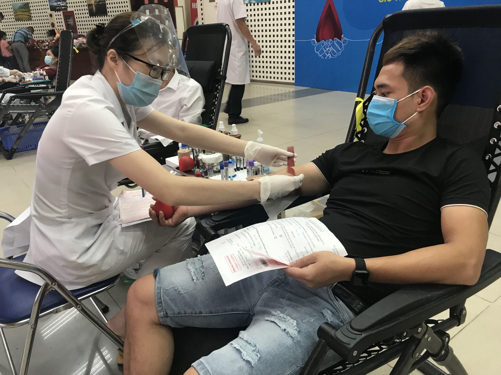 Chú thích ảnh