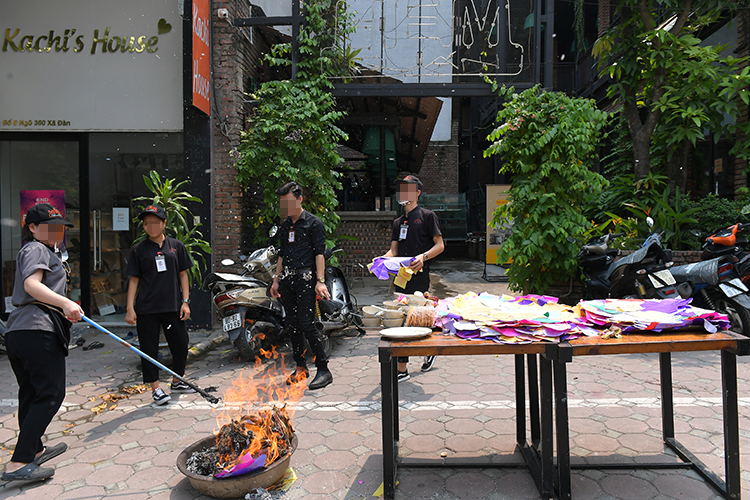 Chú thích ảnh