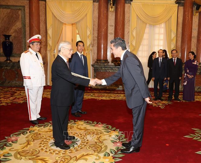 Chú thích ảnh