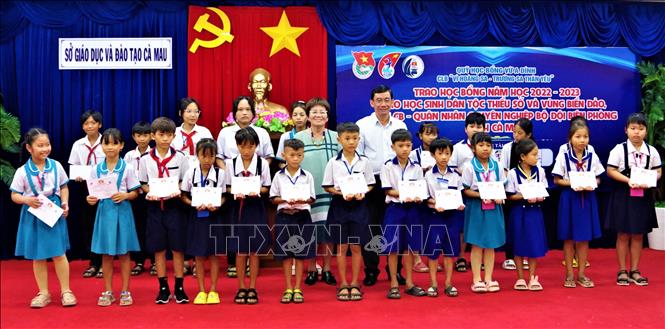 Chú thích ảnh