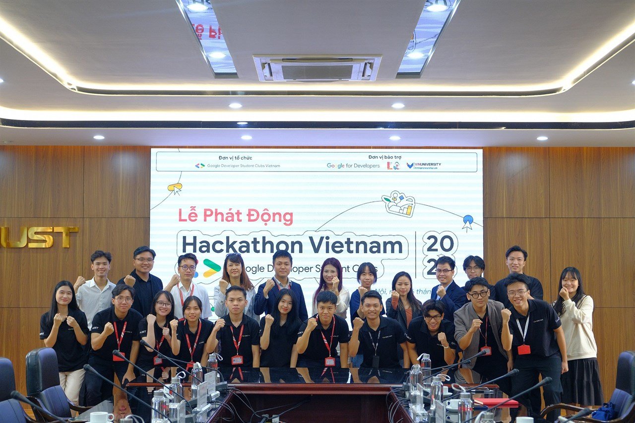 Lực lượng trẻ ngành công nghệ và khoa học tại Việt Nam đang được góp phần xây dựng từ những người giàu đam mê và tài năng.