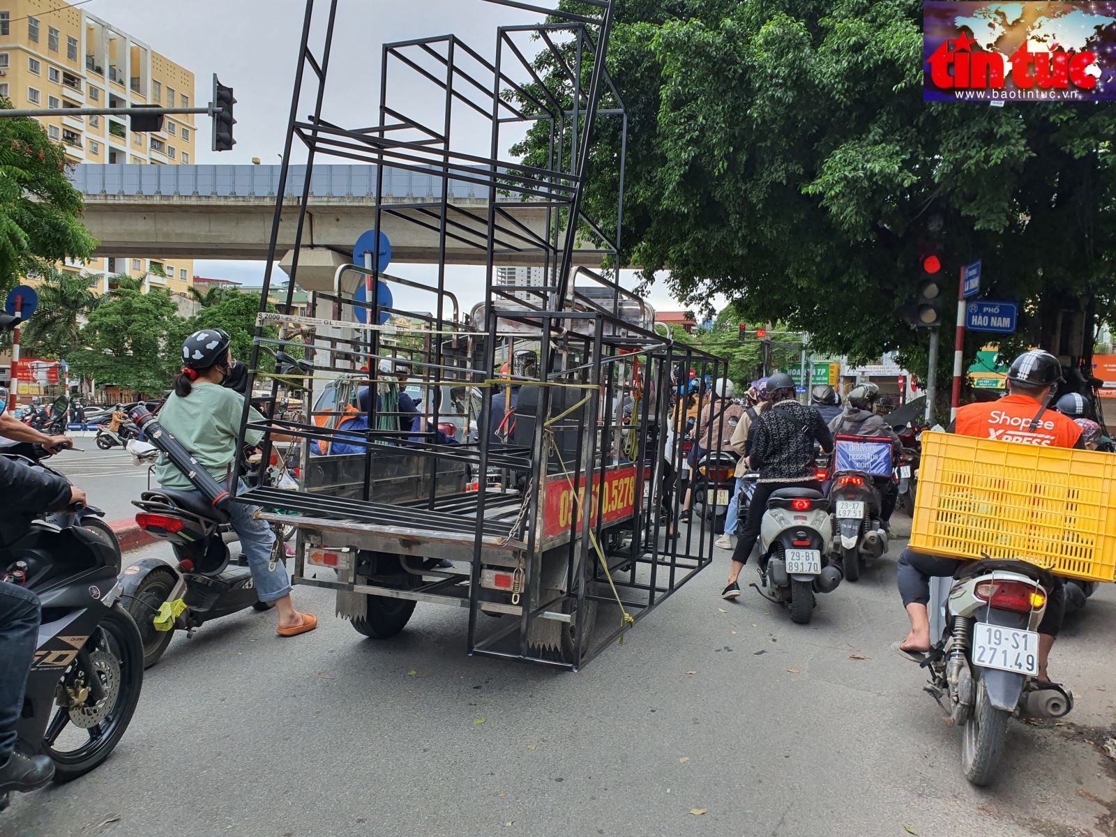 Chú thích ảnh