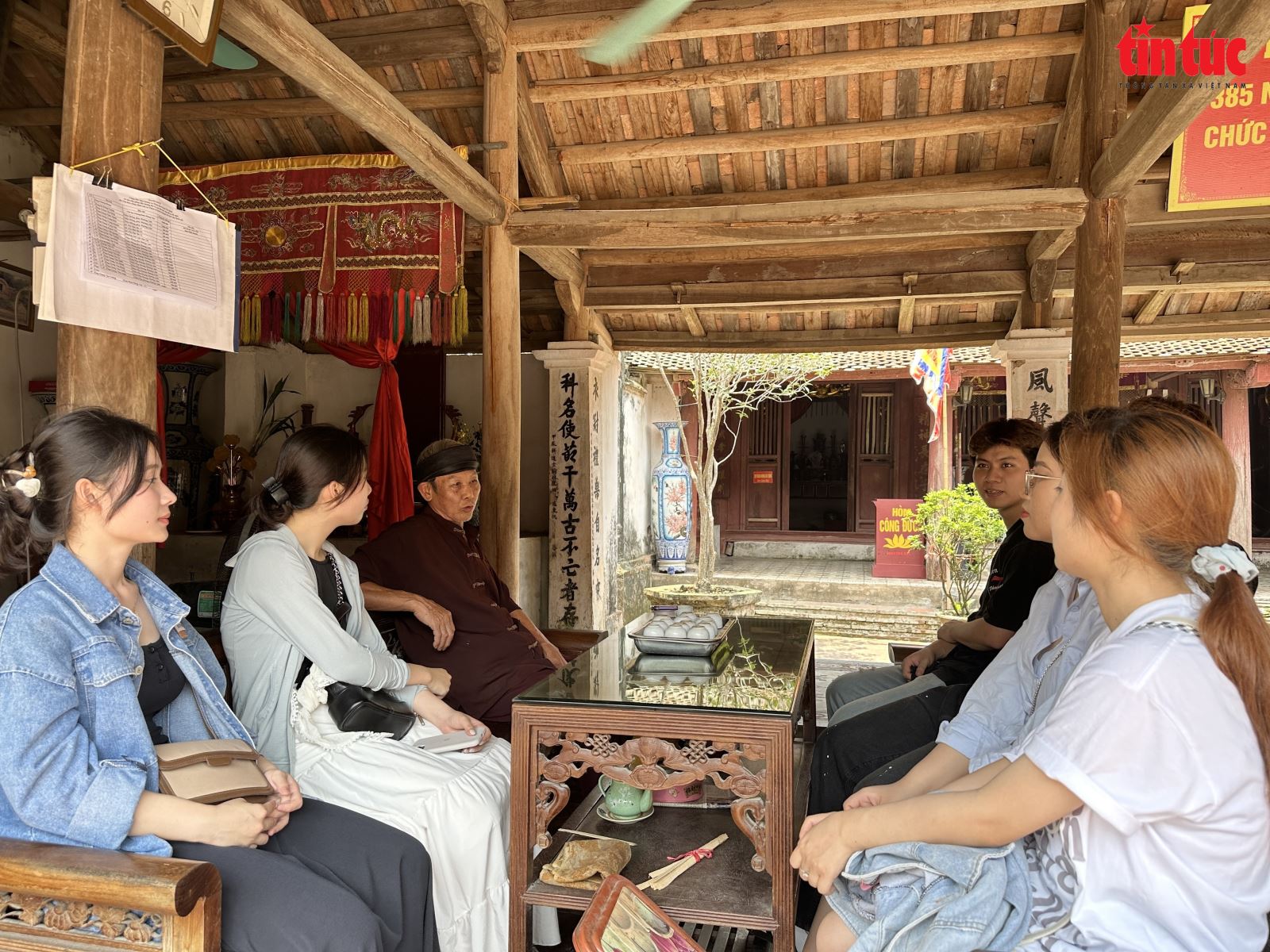Chú thích ảnh