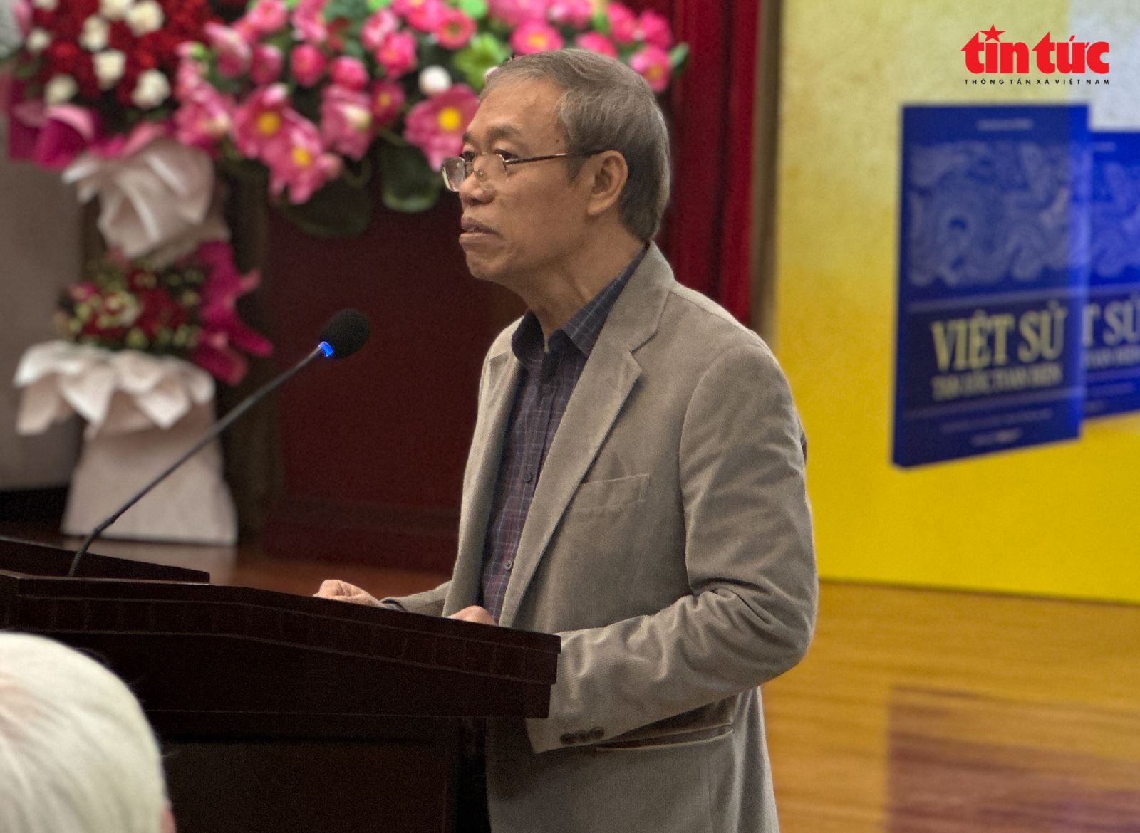 Chú thích ảnh