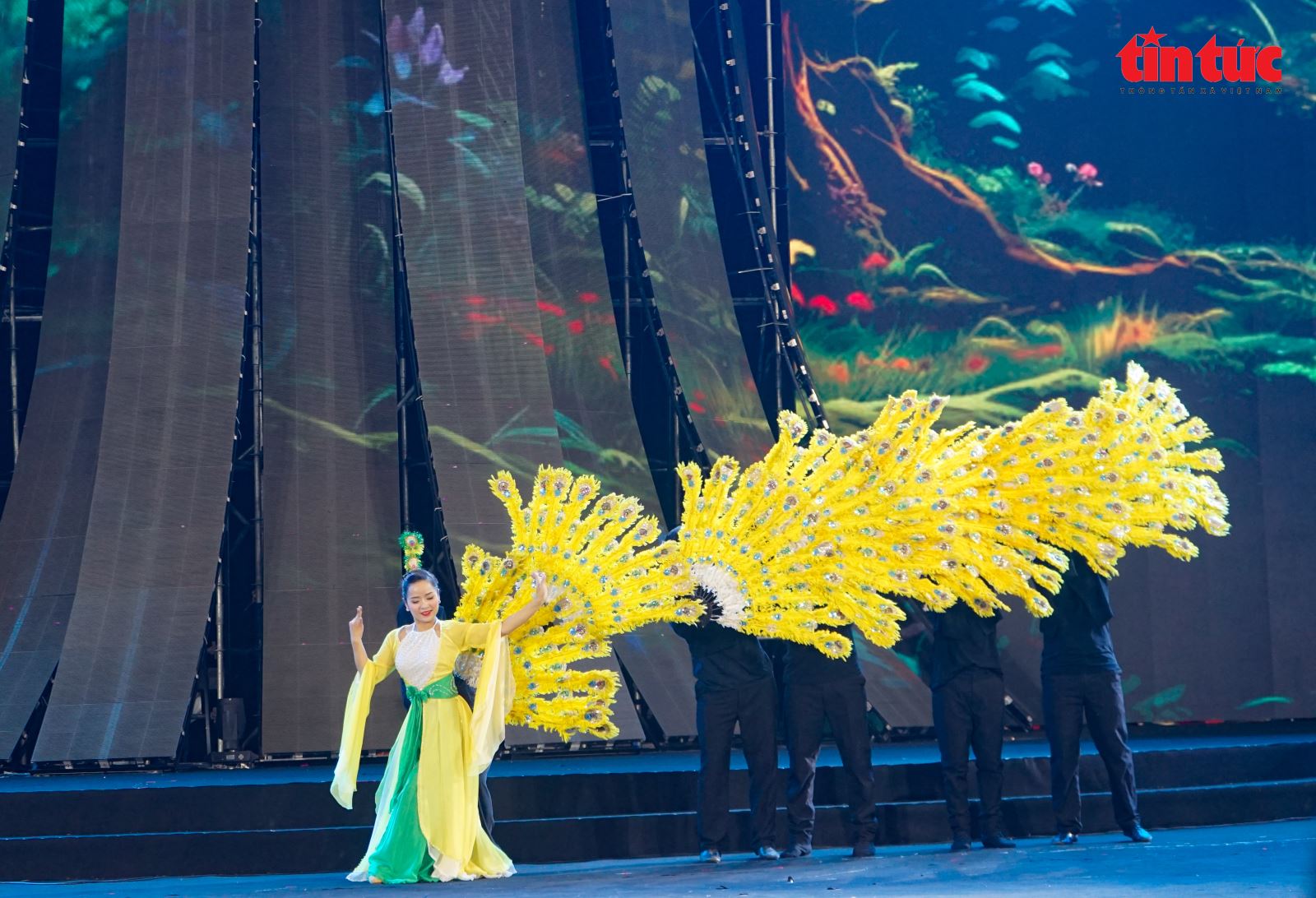 Chú thích ảnh