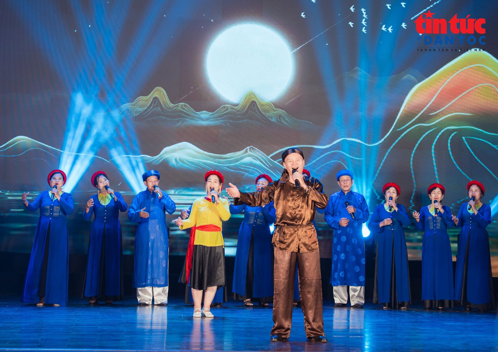 Chú thích ảnh