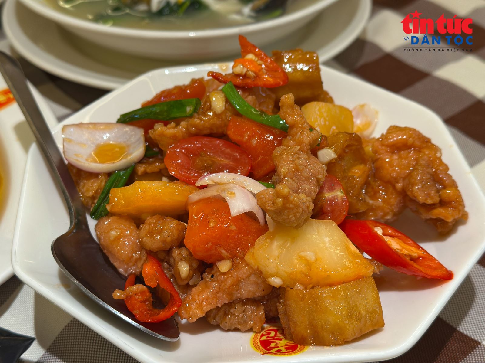 Chú thích ảnh