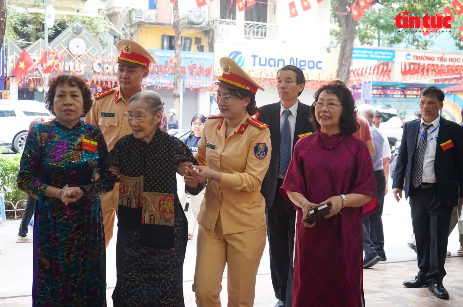 Chú thích ảnh