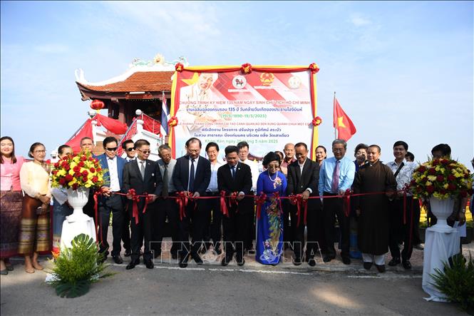 Cải tạo cảnh quan chùa Một Cột ở Khon Kaen (Thái Lan) mừng sinh nhật Bác