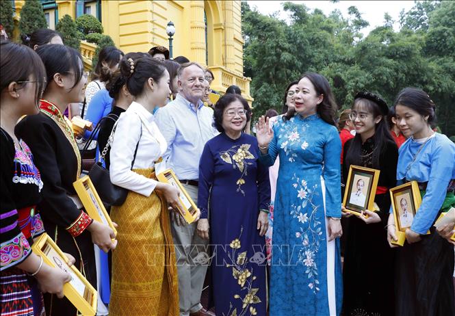 Chú thích ảnh