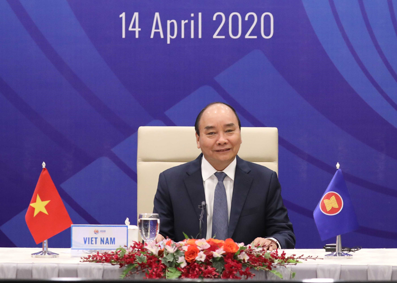 Thủ tướng Nguyễn Xuân Phúc, Chủ tịch ASEAN 2020 phát biểu khai mạc Hội nghị cấp cao đặc biệt ASEAN về ứng phó với dịch bệnh COVID-19.
