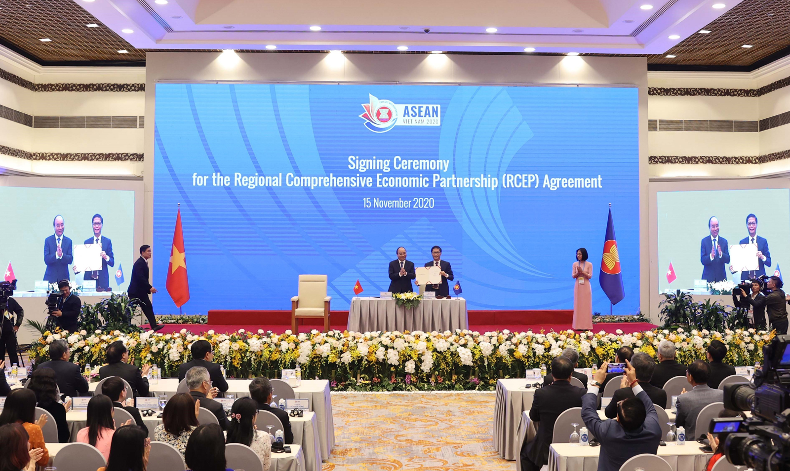 Lễ ký Hiệp định Đối tác Kinh tế Toàn diện Khu vực RCEP ngày 15/11/2020.
