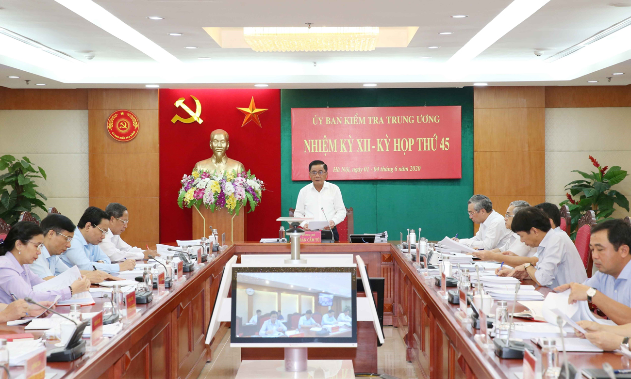Đồng chí Trần Cẩm Tú, Bí thư Trung ương Đảng, Chủ nhiệm Ủy ban Kiểm tra Trung ương chủ trì Kỳ họp thứ 45, Ủy ban Kiểm tra Trung ương.