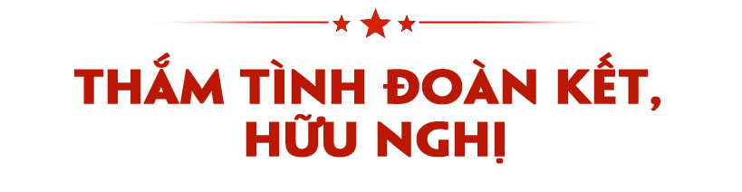 Ánh sáng niềm tin ảnh 22